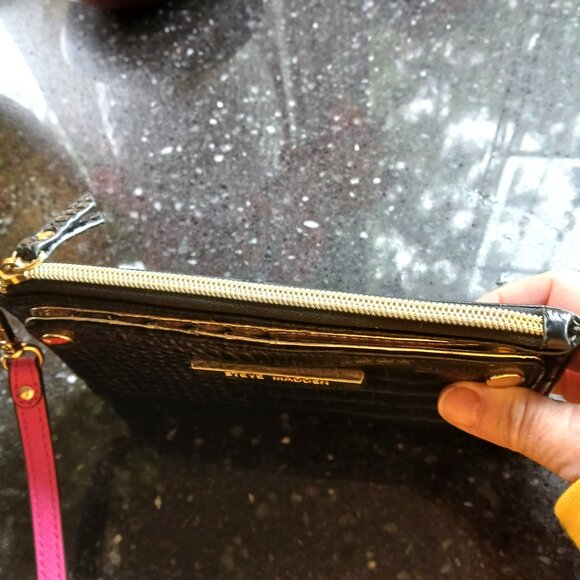 Steve Madden Wristlet Wallet - Picture 5 of 6